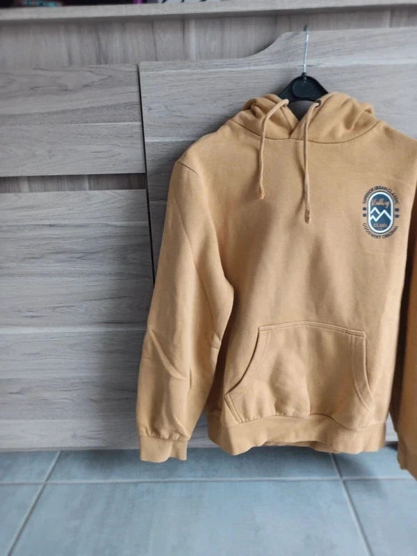 Sudadera con capucha Gémo XXS camello/mostaza – Bolsillo canguro – Unisex – photo 7